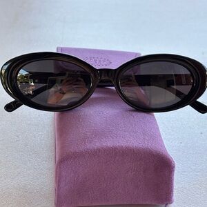 Crap The Sweet Leaf Elegant Black Sunglasses